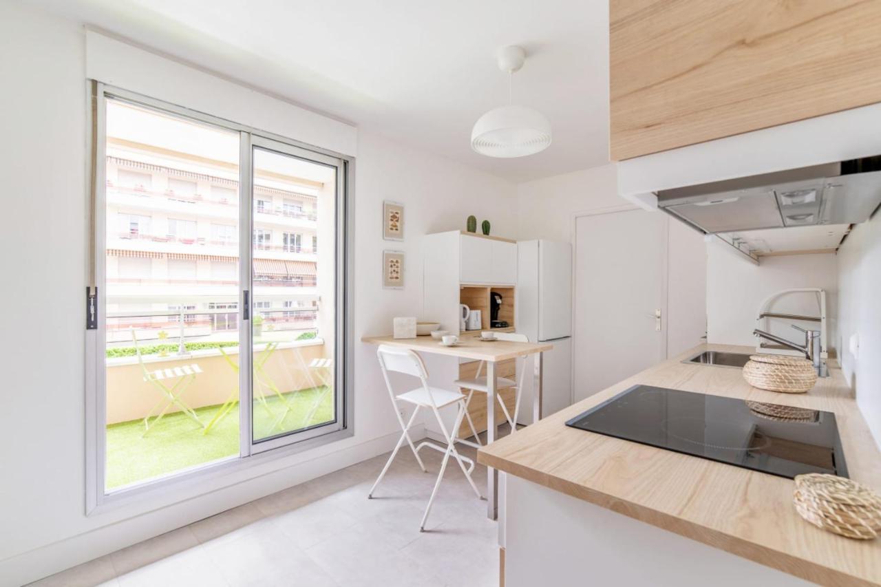 Appartement Mansana - Welkeys คัลลูร์ เอต์ คูร์เย ภายนอก รูปภาพ